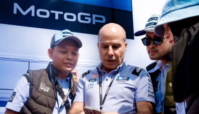 Dukungan Penuh Juragan 99, Ayah Veda Ega Nonton Langsung Final Red Bull Rookies Cup di Italia