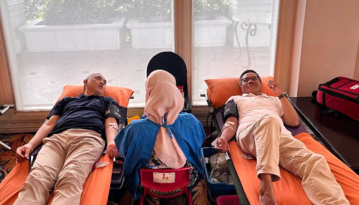 HUT ke-36, PT Karabha Digdaya Gelar Donor Darah dan Dukung UMKM Tapos