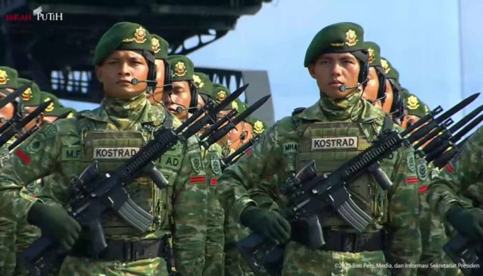 HUT ke-80 TNI Resmi Perkenalakan Seragam Tempur ‘Sage Green’