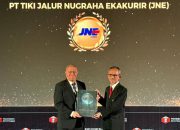 Usung Semangat “Connecting Happiness”, JNE Dinobatkan sebagai Courier of The Year ILA 2025