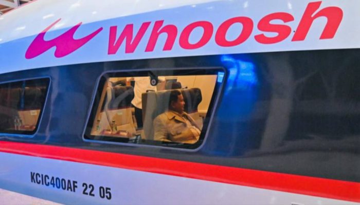 Presiden Prabowo: Kereta Cepat Whoosh Tak Berhenti di Surabaya, Lanjut ke Banyuwangi