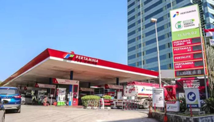 Pertamina Mulai Layani Suplai BBM bagi Shell Indonesia