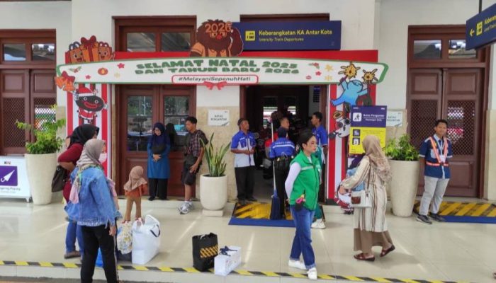 Libur Nataru 2025: Volume Penumpang di Daop 9 Jember Meningkat Signifikan