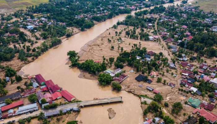 BNPB: Korban Tewas Bencana di Sumatra Bertambah Jadi 1.177 Orang