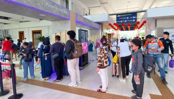 3.789 Penumpang Ajukan Refund Akibat Pembatalan Kereta di Surabaya Dampak Banjir