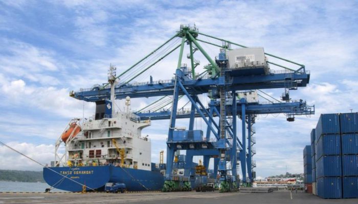 Arus Peti Kemas TPK Ambon Tahun 2025 Tembus 112 Ribu TEUs, Perkuat Logistik Indonesia Timur