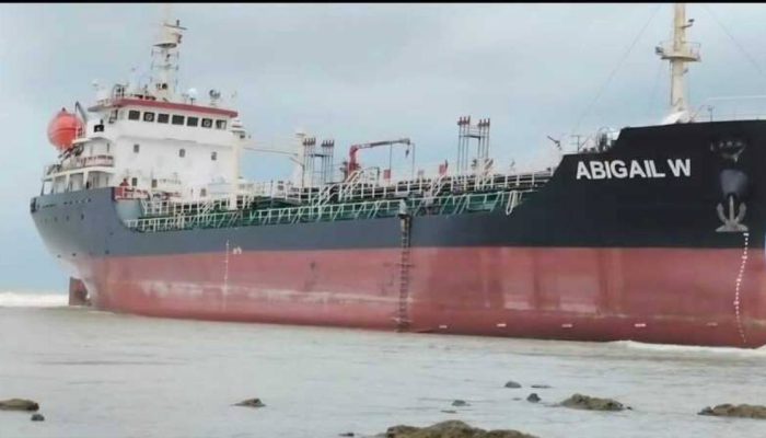 Tanker Kandas Akibat Cuaca Ekstrem, Pertamina Pastikan Pasokan BBM Aman