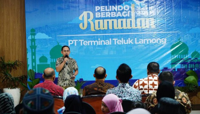Berbagi Berkah Ramadan, Terminal Teluk Lamong Salurkan 7.089 Paket Bantuan