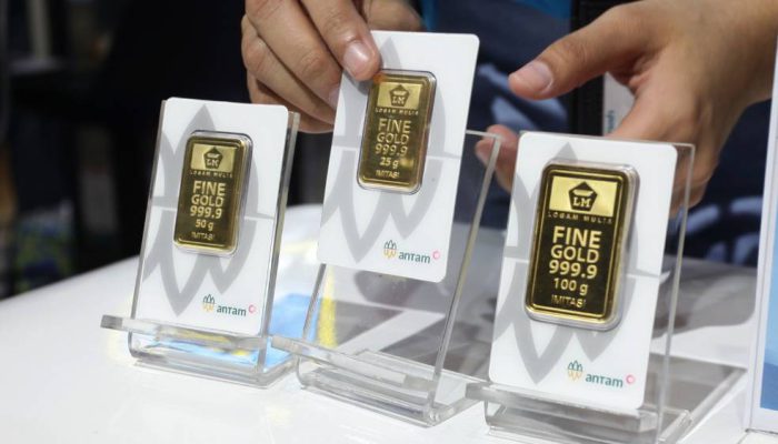 Harga Emas Antam Tak Bergerak Usai Kenaikan Tipis
