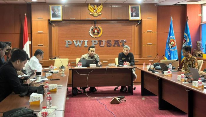 MA RI Bahas Standar Pengelolaan Media dan Medsos Bersama PWI Pusat
