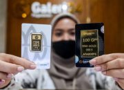 Pegadaian Catat Penurunan Harga Emas Galeri24 dan UBS Hari Ini
