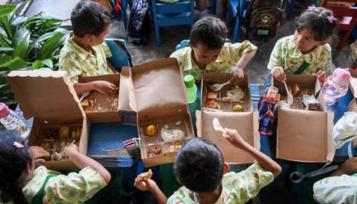 Purbaya Isyaratkan Pemotongan Anggaran MBG Berlanjut, Program Tetap Berjalan