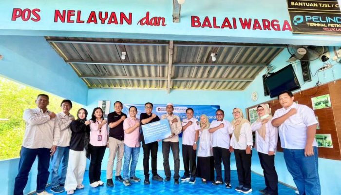 Program TJSL Pelindo Terminal Petikemas Ubah Wajah Sarana Publik di Sekitar Terminal Teluk Lamong