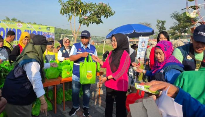 TPS Hadirkan Program DOKAR di Lakarsantri, Ringankan Beban Warga Lewat Pangan Bergizi Murah