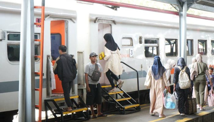 KAI Daop 6 Tambah Kapasitas KA Sancaka dan Progo Jelang Long Weekend 17 Agustus