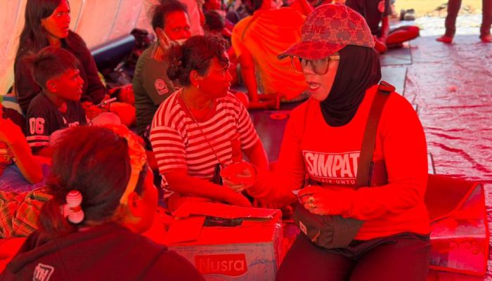 Jaga Akses Komunikasi Warga Flores di Tengah Bencana, Telkomsel Obral Paket Rp1