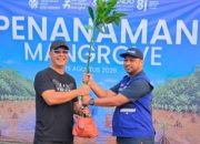 TPS Salurkan 3.000 Bibit Mangrove ke DLH Surabaya, Total 10.000 Bibit Sepanjang 2026