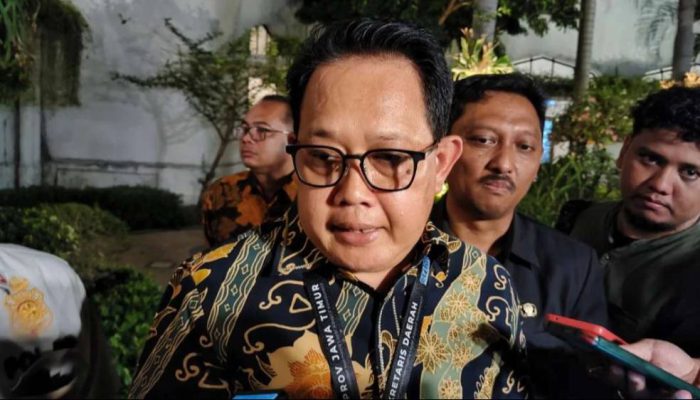 Pemprov Jatim Perketat Pengawasan Dapur SPPG Usai Ratusan Santri Diduga Keracunan MBG